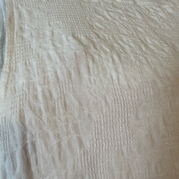 Princess Polly Vest - Picture 3 of 4